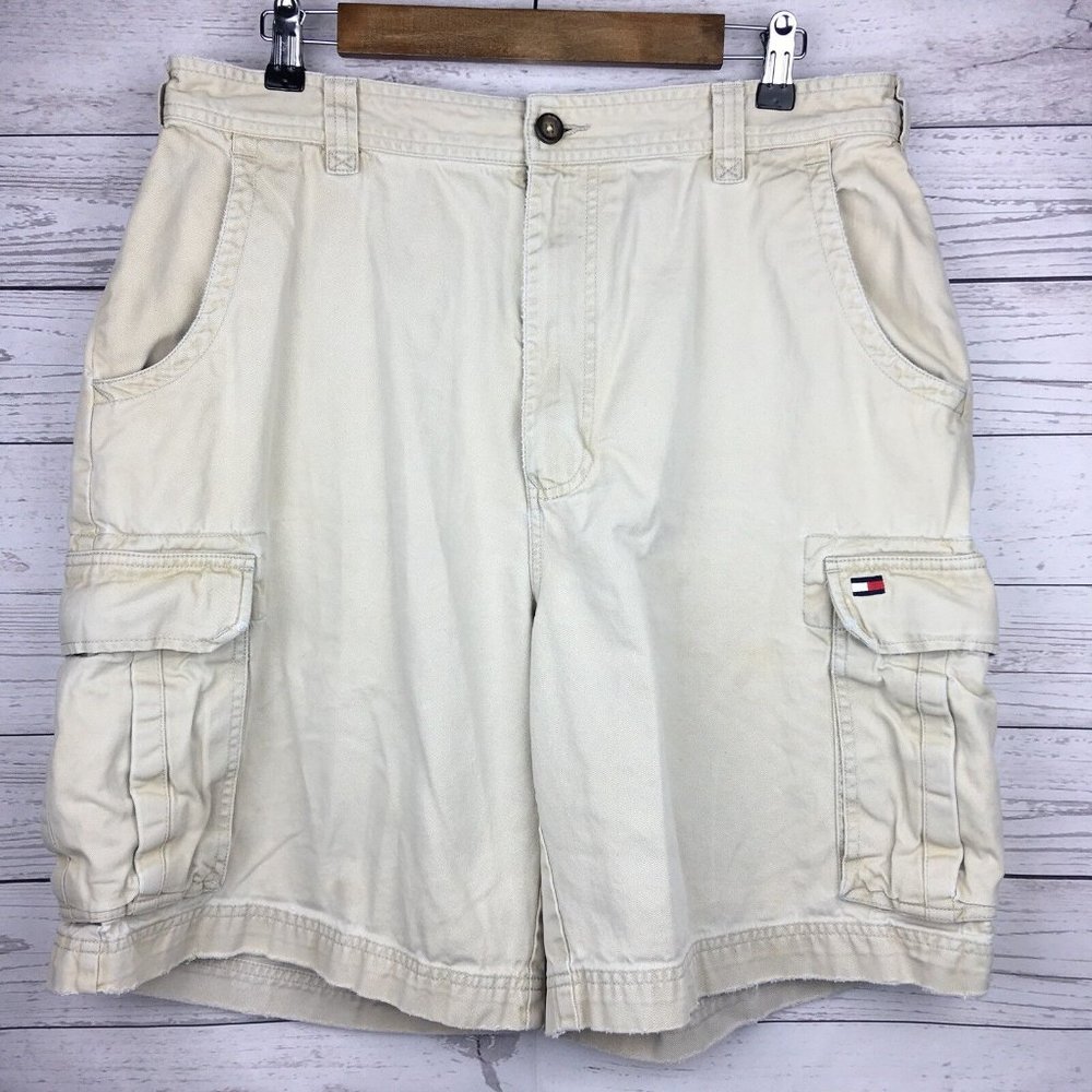 Tommy Hilfiger Mens Cargo Shorts 34 to 36 Pockets Beige 100% Cotton Flag Logo